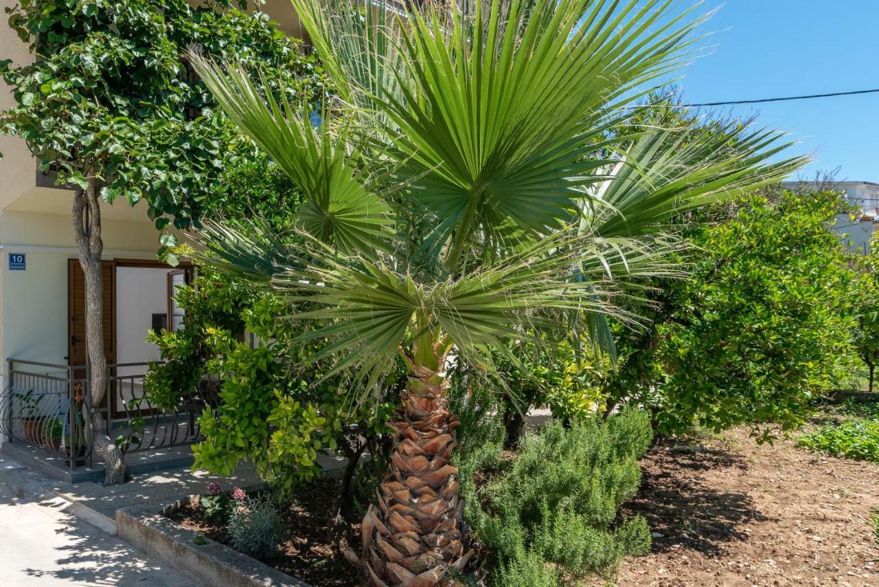 Apartamento Kiwi Trogir Exterior foto